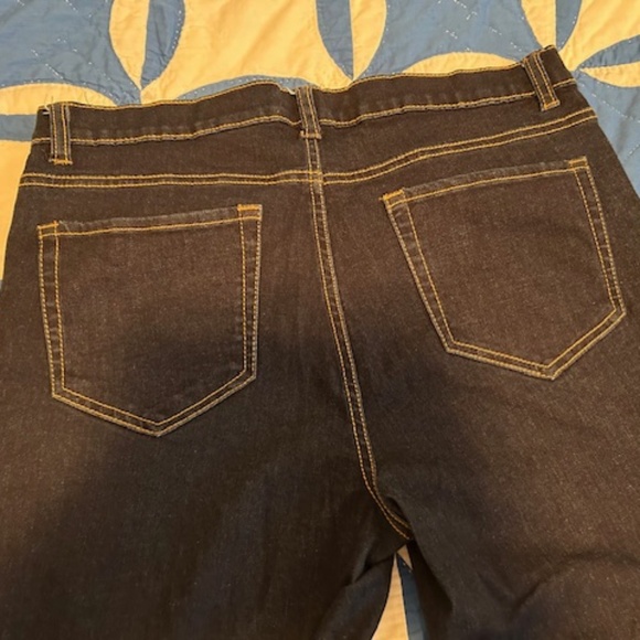 Joe Fresh dark wash Jeggings sz 30 (10) - Picture 3 of 3